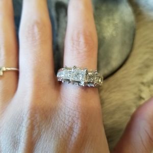14K White Gold 3 Square Gem Ring Size 7